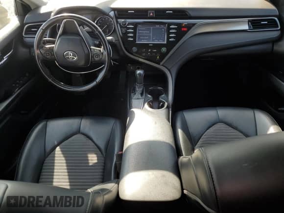 2020 Toyota Camry SE with VIN 4T1G11AK1LU503790, listed as a Copart auction lot 85868315 with 67,678 mi miles and Salvage title. Bid and sale history available at DreamBid. Image 8.