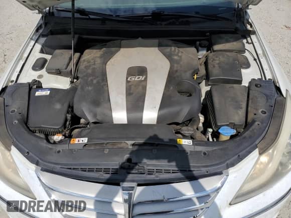 2012 Hyundai Genesis 3.8L z VIN KMHGC4DD7CU197090, wystawiony jako Copart lot #70144985 z przebiegiem 152 390 mil mil oraz Szkoda całkowita • Salvage title. Historia ofert i sprzedaży dostępna na DreamBid. Obrazek 11.