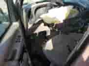 1998 Ford Econoline Cargo с VIN 1FTRE14L5WHA03926, выставлен на аукционе Copart как лот 84072344 с пробегом 225 892 миль миль и Списание • Salvage title. История ставок и продаж доступна на DreamBid. Изображение 8.