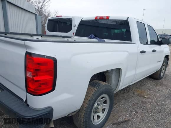 2015 Chevrolet Silverado 1500 Work Truck с VIN 1GCRCPEC3FZ154684, выставлен на аукционе IAAI как лот 41561011 с пробегом 252 698 миль миль и . История ставок и продаж доступна на DreamBid. Изображение 4.