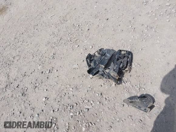 2018 Chevrolet Silverado 1500 Custom with VIN 1GCVKPEH0JZ212305, listed as a IAAI auction lot 42149812 with 122,896 mi miles and . Bid and sale history available at DreamBid. Image 12.