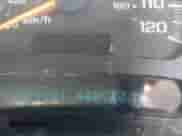 2005 GMC Sierra 1500 SLT z VIN 2GTEC13T251100136, wystawiony jako IAAI lot #41031903 z przebiegiem 440 920 mil mil oraz . Historia ofert i sprzedaży dostępna na DreamBid. Obrazek 15.