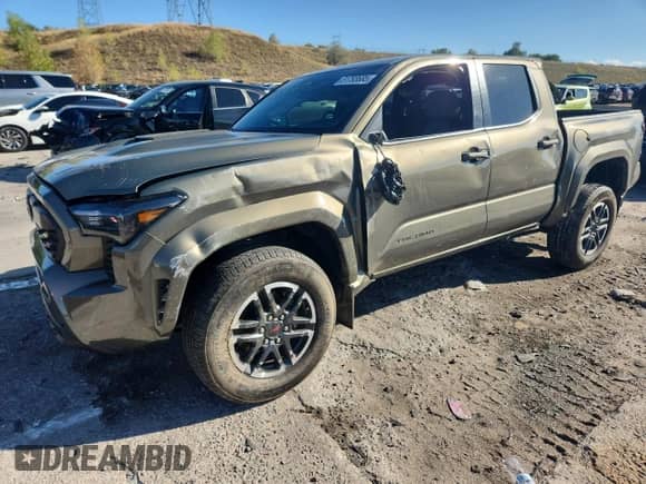 2024 Toyota Tacoma TRD Sport with VIN 3TMLB5JN4RM049470, listed as a Copart auction lot 81793685 with 7,521 mi miles and Salvage title. Bid and sale history available at DreamBid. Image 1.