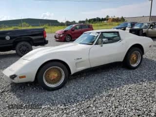 1975 Chevrolet Corvette with VIN 1Z37J5S415079, listed as a Copart auction lot 70462925 with 47,109 mi miles and Salvage title. Bid and sale history available at DreamBid. Image 1.