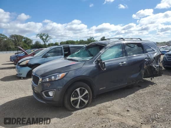2016 Kia Sorento EX z VIN 5XYPHDA53GG176280, wystawiony jako Copart lot #71625775 z przebiegiem Nie podano mil oraz Szkoda całkowita • Salvage title. Historia ofert i sprzedaży dostępna na DreamBid. Obrazek 1.