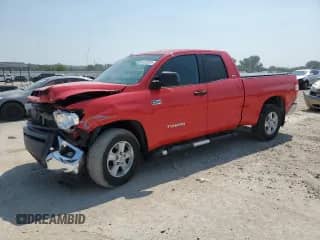 2015 Toyota Tundra SR z VIN 5TFUW5F10FX481431, wystawiony jako Copart lot #60122815 z przebiegiem 250 812 mil mil oraz Szkoda całkowita • Salvage title. Historia ofert i sprzedaży dostępna na DreamBid. Obrazek 1.