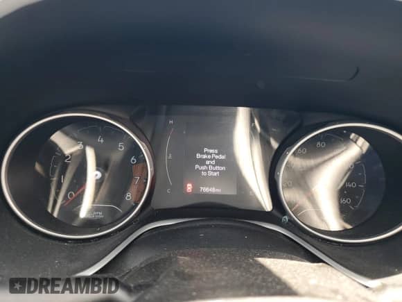 2019 Jeep Compass Latitude с VIN 3C4NJDBB0KT723507, выставлен на аукционе Copart как лот 63998115 с пробегом 76 648 миль миль и Списание • Salvage title. История ставок и продаж доступна на DreamBid. Изображение 9.