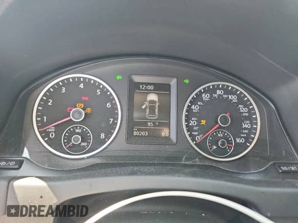 2016 Volkswagen Tiguan S z VIN WVGAV7AX0GW602944, wystawiony jako Copart lot #71832455 z przebiegiem 80 203 mil mil oraz Szkoda całkowita • Salvage title. Historia ofert i sprzedaży dostępna na DreamBid. Obrazek 9.