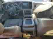 2006 Chevrolet Silverado 3500 SRW Wrk Trk с VIN 1GCHK33D66F254783, выставлен на аукционе Copart как лот 89678995 с пробегом 241 919 миль миль и Чистый • Clean title. История ставок и продаж доступна на DreamBid. Изображение 8.