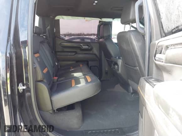 2022 GMC Sierra 1500 AT4 с VIN 3GTUUEET5NG571234, выставлен на аукционе IAAI как лот 41132817 с пробегом 26 132 миль миль и . История ставок и продаж доступна на DreamBid. Изображение 8.