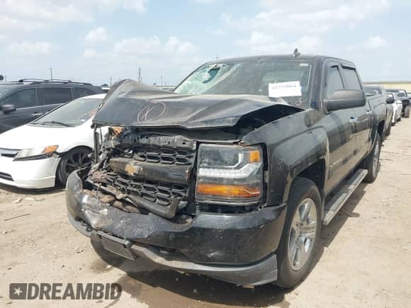 2018 Chevrolet Silverado 1500 Custom with VIN 3GCPCPEH2JG176302, listed as a IAAI auction lot 42752064 with 92,410 mi miles and . Bid and sale history available at DreamBid. Image 17.