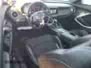 2018 Chevrolet Camaro 2SS с VIN 1G1FH3D74J0127436, выставлен на аукционе Copart как лот 88429345 с пробегом 22 439 миль миль и Списание • Salvage title. История ставок и продаж доступна на DreamBid. Изображение 8.