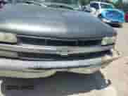 2000 Chevrolet Silverado 1500 LS z VIN 1GCEC19TXYZ138247, wystawiony jako Copart lot #65799485 z przebiegiem 291 219 mil mil oraz Szkoda całkowita • Salvage title. Historia ofert i sprzedaży dostępna na DreamBid. Obrazek 11.