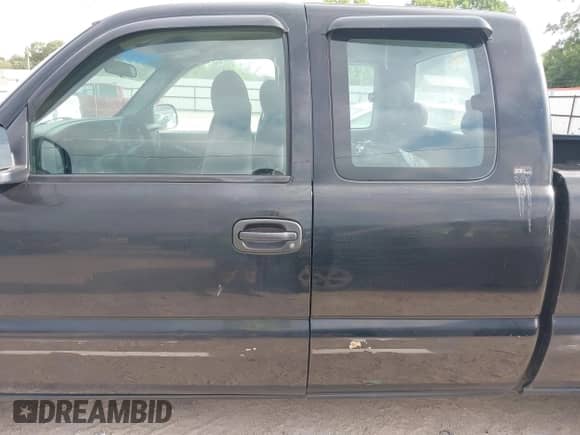 2000 GMC Sierra 1500 SLE with VIN 1GTEC19VXYZ207519, listed as a IAAI auction lot 42254501 with 191,431 mi miles and . Bid and sale history available at DreamBid. Image 15.