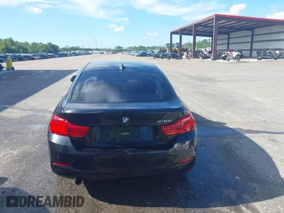 2018 BMW 4 Series 430i with VIN WBA4J1C51JBM10689, listed as a IAAI auction lot 42898652 with 111,516 mi miles and . Bid and sale history available at DreamBid. Image 16.