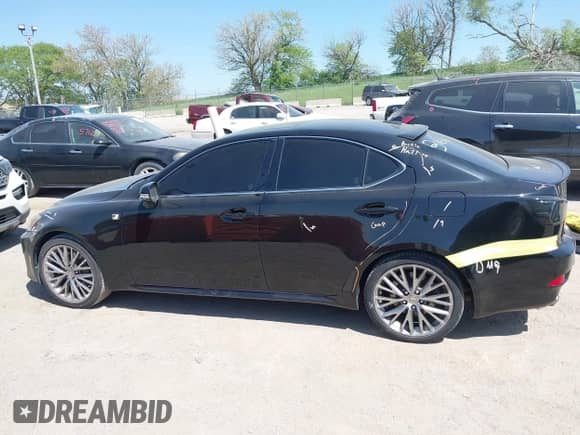 2011 Lexus IS 350 with VIN JTHBE5C29B5027237, listed as a IAAI auction lot 42236845 with 215,485 mi miles and . Bid and sale history available at DreamBid. Image 15.
