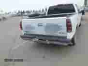 1998 GMC Sierra 1500 с VIN 2GTEC19R6W1551728, выставлен на аукционе IAAI как лот 43337098 с пробегом 244 302 миль миль и . История ставок и продаж доступна на DreamBid. Изображение 14.