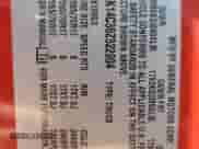 2008 GMC Sierra 1500 Work Truck z VIN 1GTEK14C38Z322004, wystawiony jako Copart lot #50605215 z przebiegiem 215 265 mil mil oraz Czysty tytuł • Clean title. Historia ofert i sprzedaży dostępna na DreamBid. Obrazek 12.