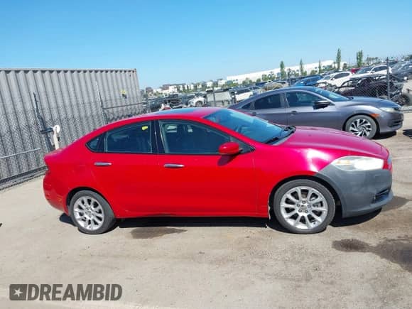 2014 Dodge Dart Limited z VIN 1C3CDFCB8ED903986, wystawiony jako IAAI lot #43354111 z przebiegiem 104 010 mil mil oraz . Historia ofert i sprzedaży dostępna na DreamBid. Obrazek 13.
