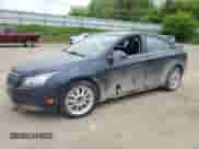 2014 Chevrolet Cruze ECO z VIN 1G1PJ5SB5E7485783, wystawiony jako Copart lot #58788465 z przebiegiem 207 540 mil mil oraz Czysty tytuł • Clean title. Historia ofert i sprzedaży dostępna na DreamBid. Obrazek 1.