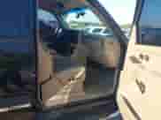 2004 Chevrolet Silverado 1500 LS с VIN 1GCEC19T44Z291569, выставлен на аукционе IAAI как лот 42020719 с пробегом 119 212 миль миль и . История ставок и продаж доступна на DreamBid. Изображение 5.