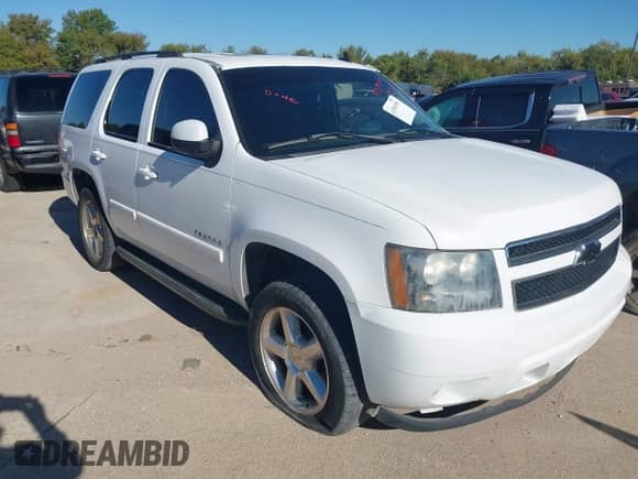 2007 Chevrolet Tahoe LT с VIN 1GNFC13007R310861, выставлен на аукционе IAAI как лот 43581956 с пробегом 241 305 миль миль и . История ставок и продаж доступна на DreamBid. Изображение 1.