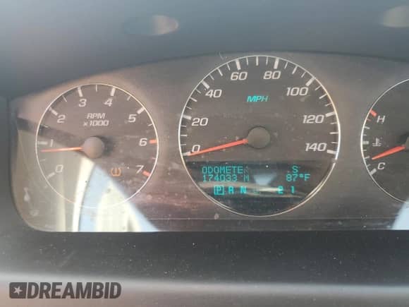 2008 Chevrolet Impala LT with VIN 2G1WT55N481256654, listed as a Copart auction lot 65997745 with 174,033 mi miles and Non repairable. Bid and sale history available at DreamBid. Image 9.