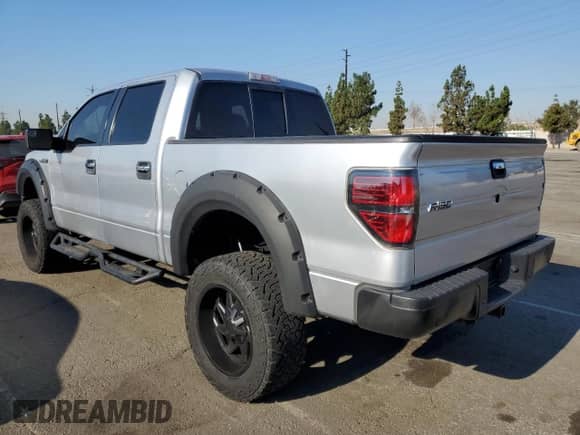2011 Ford F-150 XLT с VIN 1FTFW1CT3BFB54481, выставлен на аукционе Copart как лот 67684835 с пробегом 135 324 миль миль и Чистый • Clean title. История ставок и продаж доступна на DreamBid. Изображение 2.