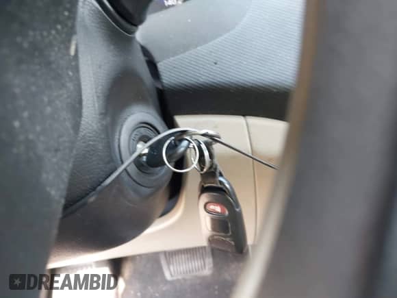 2017 Hyundai Accent SE with VIN KMHCT4AE5HU262120, listed as a IAAI auction lot 42542418 with 68,841 mi miles and . Bid and sale history available at DreamBid. Image 11.