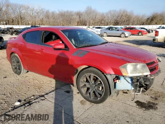2012 Dodge Avenger R/T z VIN 1C3CDZBG3CN121908, wystawiony jako Copart lot #41361715 z przebiegiem 161 623 mil mil oraz Szkoda całkowita • Salvage title. Historia ofert i sprzedaży dostępna na DreamBid. Obrazek 4.