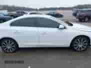 2015 Volvo S60 T6 Drive-E with VIN YV149MFK1F2366869, listed as a IAAI auction lot 41452923 with 98,005 mi miles and . Bid and sale history available at DreamBid. Image 13.