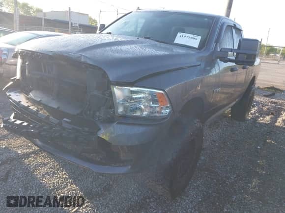 2018 Ram 1500 Tradesman с VIN 1C6RR7FT5JS351510, выставлен на аукционе IAAI как лот 41975886 с пробегом 103 501 миль миль и . История ставок и продаж доступна на DreamBid. Изображение 2.