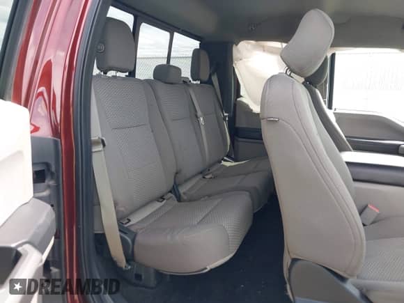 2017 Ford F-150 XL z VIN 1FTFX1EG1HFB32825, wystawiony jako IAAI lot #42083229 z przebiegiem 72 922 mil mil oraz . Historia ofert i sprzedaży dostępna na DreamBid. Obrazek 8.