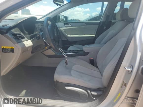 2016 Hyundai Sonata SE with VIN KMHE24L18GA041519, listed as a Copart auction lot 65446735 with 158,236 mi miles and Salvage title. Bid and sale history available at DreamBid. Image 7.