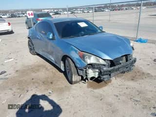 2010 Hyundai Genesis Coupe Premium с VIN KMHHT6KD1AU040560, выставлен на аукционе IAAI как лот 41360956 с пробегом 118 738 миль миль и . История ставок и продаж доступна на DreamBid. Изображение 1.
