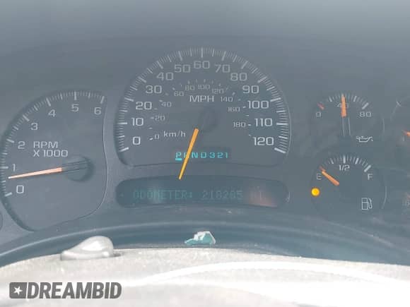 2005 GMC Sierra 1500 SLE с VIN 2GTEC19V451236860, выставлен на аукционе IAAI как лот 43046560 с пробегом 218 285 миль миль и . История ставок и продаж доступна на DreamBid. Изображение 7.