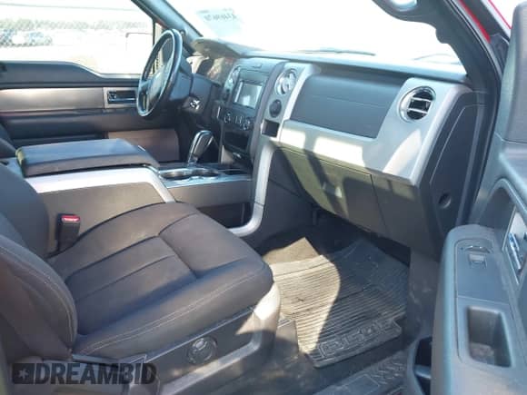 2013 Ford F-150 Platinum с VIN 1FTFW1EF8DFD61944, выставлен на аукционе IAAI как лот 43469670 с пробегом 199 634 миль миль и . История ставок и продаж доступна на DreamBid. Изображение 5.