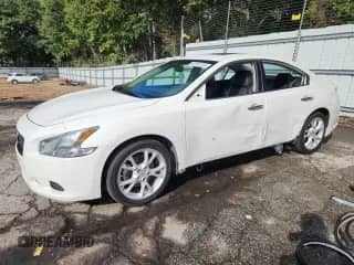 2012 Nissan Maxima SV z VIN 1N4AA5AP3CC815229, wystawiony jako Copart lot #83980185 z przebiegiem 231 059 mil mil oraz Szkoda całkowita • Salvage title. Historia ofert i sprzedaży dostępna na DreamBid. Obrazek 1.