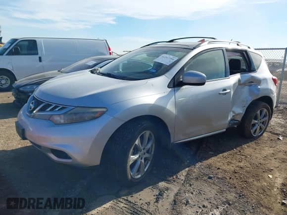 2012 Nissan Murano SL z VIN JN8AZ1MU4CW120063, wystawiony jako IAAI lot #41347204 z przebiegiem 122 591 mil mil oraz . Historia ofert i sprzedaży dostępna na DreamBid. Obrazek 2.