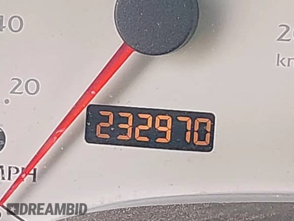 2006 Saturn VUE with VIN 5GZCZ33D56S832383, listed as a IAAI auction lot 42795103 with 232,970 mi miles and . Bid and sale history available at DreamBid. Image 15.