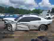2019 Dodge Charger SXT z VIN 2C3CDXBG9KH695392, wystawiony jako IAAI lot #42768507 z przebiegiem 111 426 mil mil oraz . Historia ofert i sprzedaży dostępna na DreamBid. Obrazek 15.