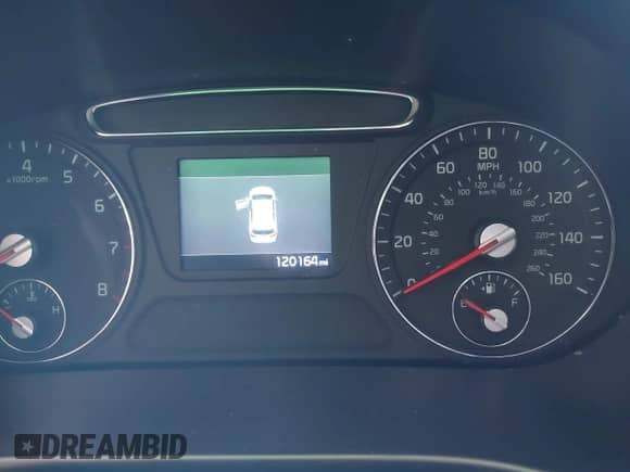 2020 Kia Sorento LX z VIN 5XYPG4A53LG619797, wystawiony jako IAAI lot #42724657 z przebiegiem 120 164 mil mil oraz . Historia ofert i sprzedaży dostępna na DreamBid. Obrazek 16.