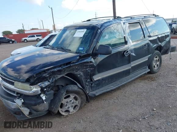 2004 Chevrolet Suburban LT with VIN 3GNEC16Z04G227562, listed as a IAAI auction lot 43066868 with 254,646 mi miles and . Bid and sale history available at DreamBid. Image 18.