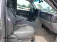 2005 Chevrolet Tahoe LT с VIN 1GNEC13T45J118859, выставлен на аукционе IAAI как лот 42141952 с пробегом 282 522 миль миль и . История ставок и продаж доступна на DreamBid. Изображение 5.