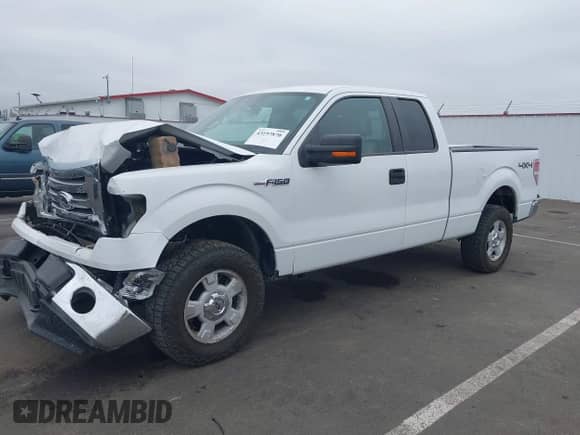 2010 Ford F-150 XL with VIN 1FTFX1EV3AKE55768, listed as a IAAI auction lot 43197870 with 126,475 mi miles and . Bid and sale history available at DreamBid. Image 2.