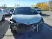 2016 Toyota Sienna XLE z VIN 5TDYK3DC1GS728176, wystawiony jako IAAI lot #40878539 z przebiegiem 360 030 mil mil oraz . Historia ofert i sprzedaży dostępna na DreamBid. Obrazek 12.