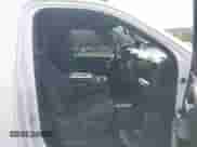 2021 Chevrolet Silverado 1500 Work Truck z VIN 3GCNYAEK8MG331165, wystawiony jako IAAI lot #43320274 z przebiegiem 49 825 mil mil oraz . Historia ofert i sprzedaży dostępna na DreamBid. Obrazek 5.