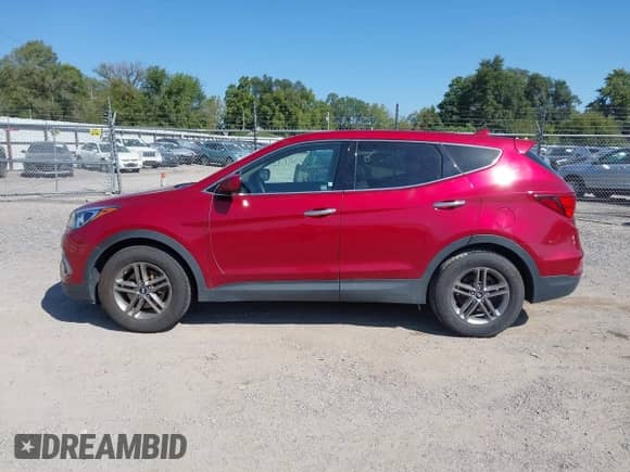 2017 Hyundai Santa Fe 2.4L с VIN 5XYZT3LBXHG394996, выставлен на аукционе IAAI как лот 43305613 с пробегом Не указан миль и . История ставок и продаж доступна на DreamBid. Изображение 14.