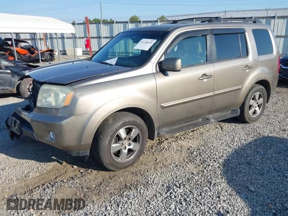 2011 Honda Pilot EX-L с VIN 5FNYF3H53BB005653, выставлен на аукционе IAAI как лот 43148559 с пробегом 191 163 миль миль и . История ставок и продаж доступна на DreamBid. Изображение 2.