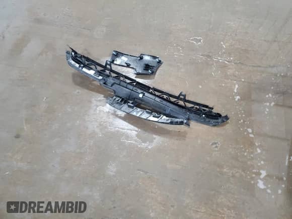 2024 Honda Accord EX z VIN 1HGCY1F34RA014232, wystawiony jako Copart lot #70879925 z przebiegiem 11 074 mil mil oraz Szkoda całkowita • Salvage title. Historia ofert i sprzedaży dostępna na DreamBid. Obrazek 12.